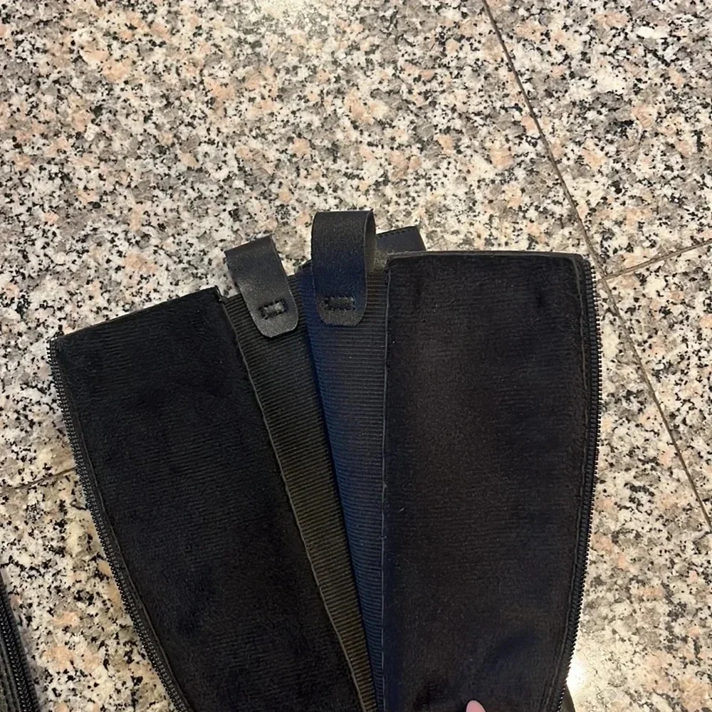 Black Boots size 7 great condition like new